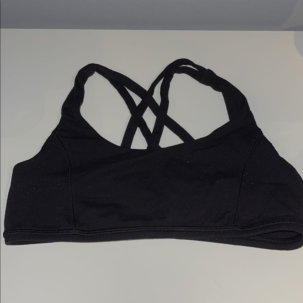sports bra